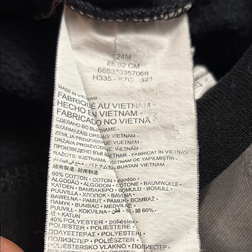 4/$20 Nike logo  Kids Black Hoodie sweater size 24 months, pocket - Picture 6 of 7